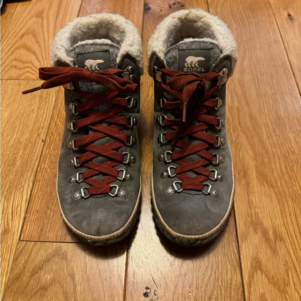 Sorel Out n About Conquest Sz 8